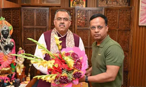 ताहिर चौधरी ने Tarun Chugh से मुलाकात की, अहम मुद्दों पर चर्चा की ताहिर चौधरी ने Tarun Chugh से मुलाकात की, अहम मुद्दों पर चर्चा की