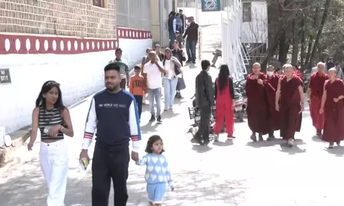 Israel-ईरान युद्ध का असर: धर्मशाला में विदेशी पर्यटकों की संख्या घटने की आशंका