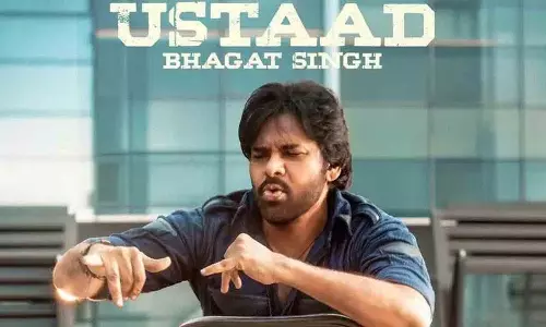 Ustaad Bhagat Singh चिल आउट मूड में.. पवन कल्याण का नया लुक हाइप बढ़ा रहा Ustaad Bhagat Singh चिल आउट मूड में.. पवन कल्याण का नया लुक हाइप बढ़ा रहा