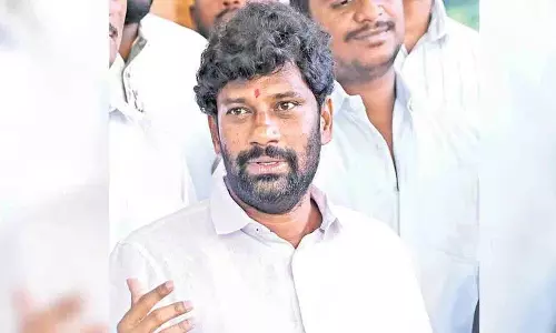 Balka Suman की कस्टडी पिटीशन 5 तारीख तक के लिए टाल दी गई Balka Suman की कस्टडी पिटीशन 5 तारीख तक के लिए टाल दी गई