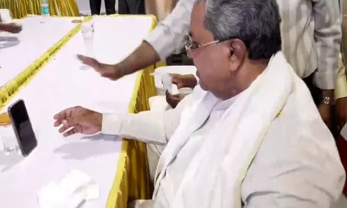 CM सिद्धारमैया ने मिडिल ईस्ट तनाव के बीच दुबई में फंसे कर्नाटक के लोगों से बात की