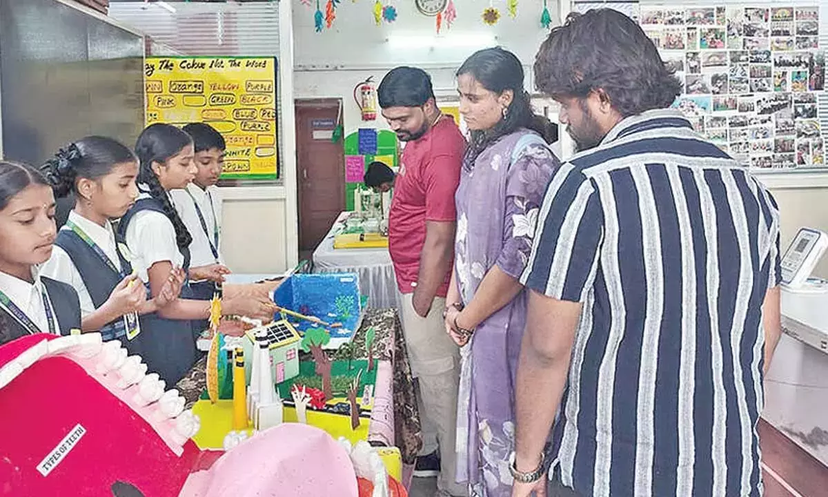 Telangana: साइंस फेयर में रोबोटिक्स और इनोवेशन टॉप पर Telangana: साइंस फेयर में रोबोटिक्स और इनोवेशन टॉप पर