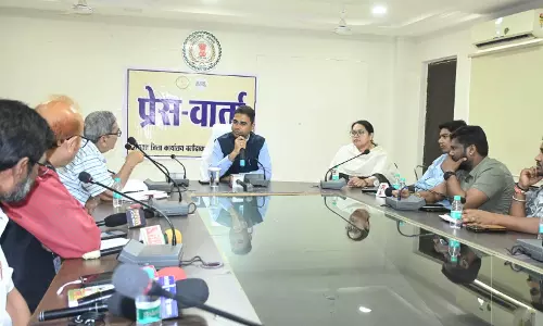 बलौदाबाजार के नवपदस्थ कलेक्टर ने ली प्रेस कॉन्फ्रेंस बलौदाबाजार के नवपदस्थ कलेक्टर ने ली प्रेस कॉन्फ्रेंस