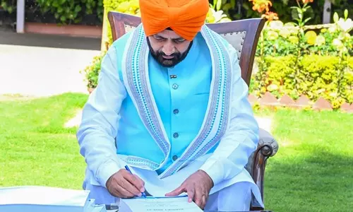Chandigarh: सीएम सैनी का युवाओं और किसानों को तोहफा Chandigarh: सीएम सैनी का युवाओं और किसानों को तोहफा
