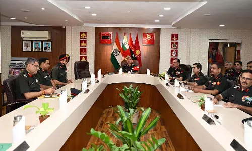 सेना प्रमुख जनरल उपेंद्र द्विवेदी ने मुंबई में Operational तैयारियों का जायजा लिया सेना प्रमुख जनरल उपेंद्र द्विवेदी ने मुंबई में Operational तैयारियों का जायजा लिया