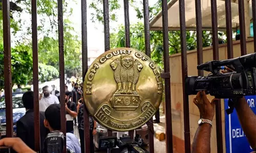 दिल्ली HC ने वेस्टएंड ग्रीन फार्म्स सीमांकन विवाद में दखल दिया, DDA को टाइटल रिकॉर्ड वेरिफाई करने का निर्देश दिल्ली HC ने वेस्टएंड ग्रीन फार्म्स सीमांकन विवाद में दखल दिया, DDA को टाइटल रिकॉर्ड वेरिफाई करने का निर्देश