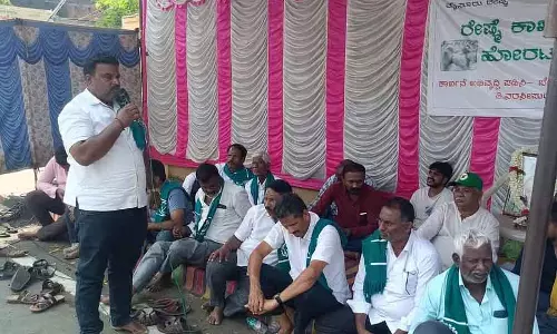 KSIC परिसर में स्टेडियम के निर्माण के विरोध में तिरुवनंतपुरम बंद की योजना KSIC परिसर में स्टेडियम के निर्माण के विरोध में तिरुवनंतपुरम बंद की योजना