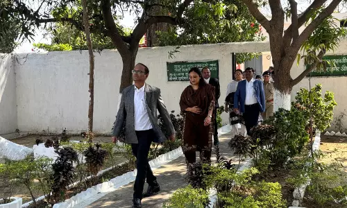 बोर्ड ऑफ विजिटर के सदस्यों ने किया जिला जेल का निरीक्षण