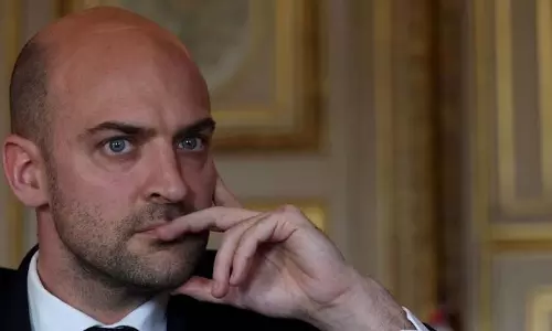 France ने कहा कि वह ईरान के निशाने पर आए खाड़ी देशों की मदद के लिए तैयार France ने कहा कि वह ईरान के निशाने पर आए खाड़ी देशों की मदद के लिए तैयार