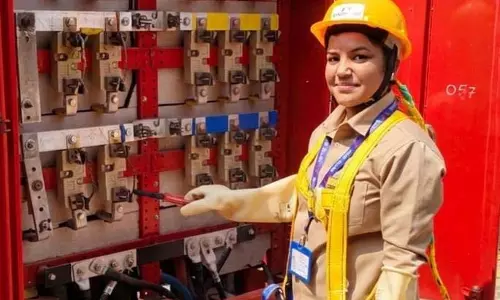 नागपुर की Linewoman दिल्ली के मंच पर दिखेंगी; बिजली सेवा में महिला शक्ति का जश्न