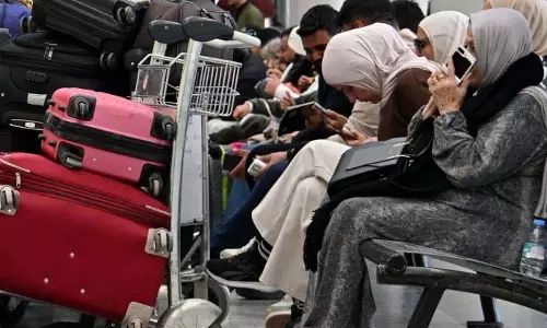 फ्लाइट्स बैन होने के कारण महाराष्ट्र के 50,000 तीर्थयात्री सऊदी अरब में फंसे हुए