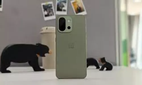 OnePlus 15T लॉन्च होगा 50MP टेलीफोटो लेंस के साथ, कैमरा सैम्पल में दिखा दम