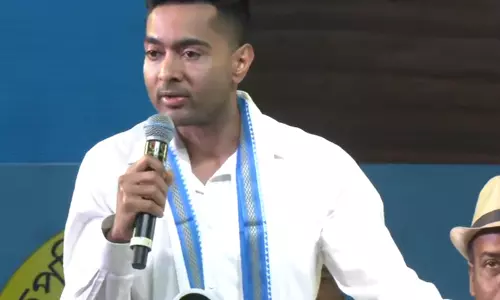 TMC MP अभिषेक बनर्जी बोले—SIR लिस्ट के बाद 2 मौतों के लिए BJP जिम्मेदार TMC MP अभिषेक बनर्जी बोले—SIR लिस्ट के बाद 2 मौतों के लिए BJP जिम्मेदार