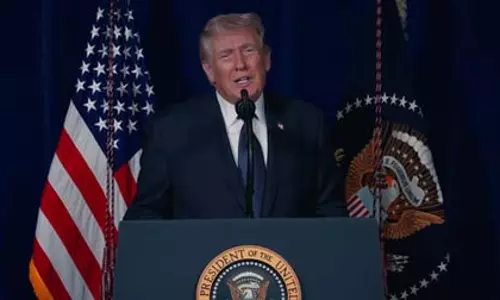 Trump का नया व्यापार प्लान, भारत समेत कई देशों के साथ नए ट्रेड फ्रेमवर्क की घोषणा Trump का नया व्यापार प्लान, भारत समेत कई देशों के साथ नए ट्रेड फ्रेमवर्क की घोषणा