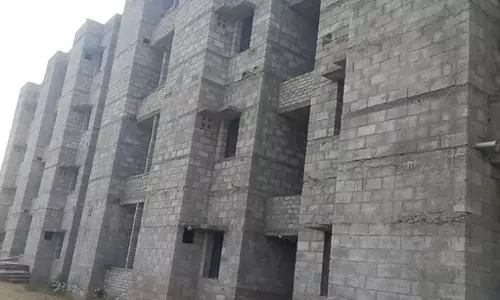 Udhampur: लाभार्थियों को समय पर आवास उपलब्ध कराने पर जोर Udhampur: लाभार्थियों को समय पर आवास उपलब्ध कराने पर जोर
