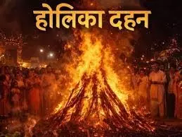 Panchang 2 March 2026: आज होलिका दहन का शुभ मुहूर्त, भद्रा और पंचांग Panchang 2 March 2026: आज होलिका दहन का शुभ मुहूर्त, भद्रा और पंचांग
