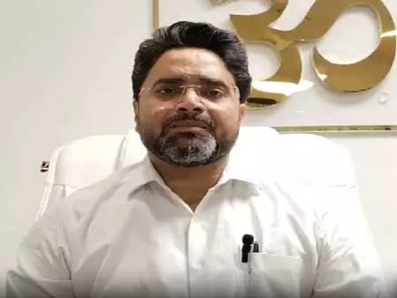 काशी विश्वनाथ मंदिर के कपाट 3 मार्च को रहेंगे बंद, जान लें कब कर पाएंगे दर्शन काशी विश्वनाथ मंदिर के कपाट 3 मार्च को रहेंगे बंद, जान लें कब कर पाएंगे दर्शन