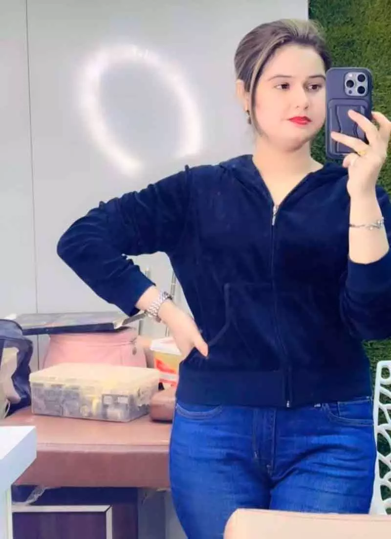 Delhi-NCR के बैडलैंड्स में फीमेल डॉन्स बढ़ रही Delhi-NCR के बैडलैंड्स में फीमेल डॉन्स बढ़ रही