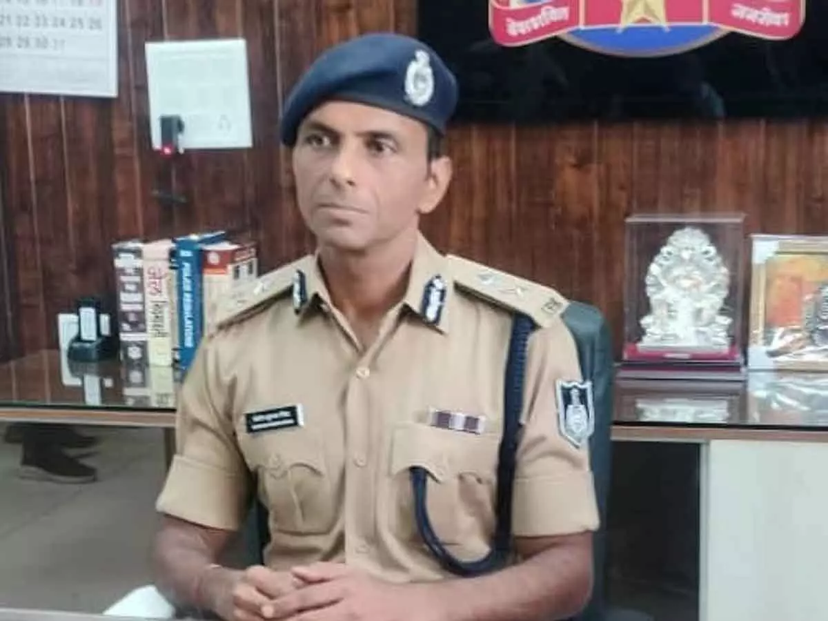 त्योहारों के दौरान पुलिस पूरी तरह तैयार और अलर्ट रहेगी : Police Commissioner त्योहारों के दौरान पुलिस पूरी तरह तैयार और अलर्ट रहेगी : Police Commissioner