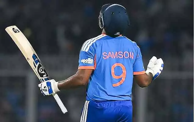 T20 World Cup 2026 : शशि थरूर ने संजू सैमसन के शानदार प्रदर्शन की तारीफ की T20 World Cup 2026 : शशि थरूर ने संजू सैमसन के शानदार प्रदर्शन की तारीफ की