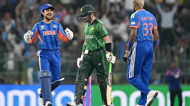 T20 World Cup 2026: पाकिस्तानी खिलाड़ी के खिलाफ ICC इंडियन क्रिकेट काउंसिल का विवाद खत्म T20 World Cup 2026: पाकिस्तानी खिलाड़ी के खिलाफ ICC इंडियन क्रिकेट काउंसिल का विवाद खत्म