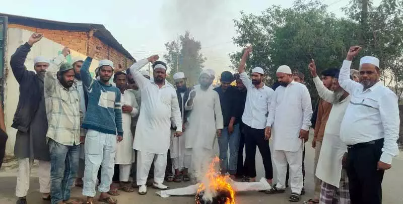 ईरान पर इज़राइल-US हमले के खिलाफ Jalandhar में विरोध प्रदर्शन ईरान पर इज़राइल-US हमले के खिलाफ Jalandhar में विरोध प्रदर्शन