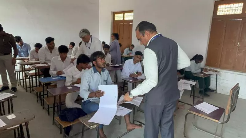 Haryana : ‘नॉन-अटेंडिंग स्कूल एग्जाम में नकल को बढ़ावा देते हैं एक्सपर्ट्स Haryana : ‘नॉन-अटेंडिंग स्कूल एग्जाम में नकल को बढ़ावा देते हैं एक्सपर्ट्स