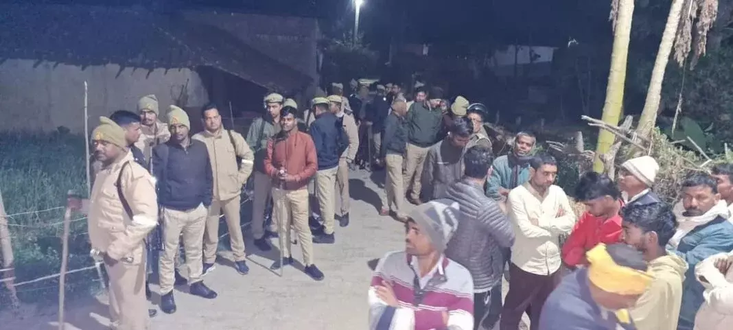 Bahraich: संपत्ति विवाद में दिल दहला देने वाली वारदात Bahraich: संपत्ति विवाद में दिल दहला देने वाली वारदात
