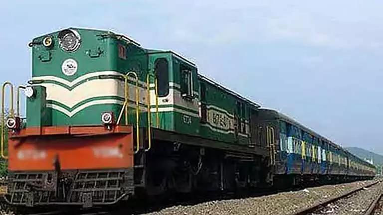 दक्षिण रेलवे ने Guruvayur-Chennai एग्मोर ट्रेन सर्विस में बदलाव की घोषणा की दक्षिण रेलवे ने Guruvayur-Chennai एग्मोर ट्रेन सर्विस में बदलाव की घोषणा की