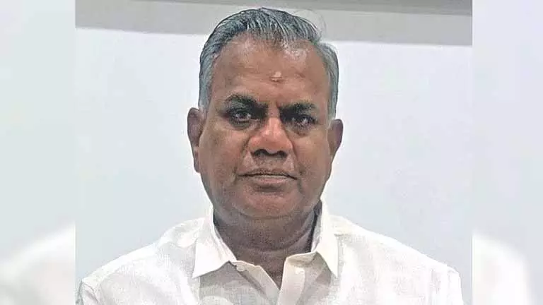 अकेले चुनाव के दांव से TVK के रैंकों में असंतोष अकेले चुनाव के दांव से TVK के रैंकों में असंतोष