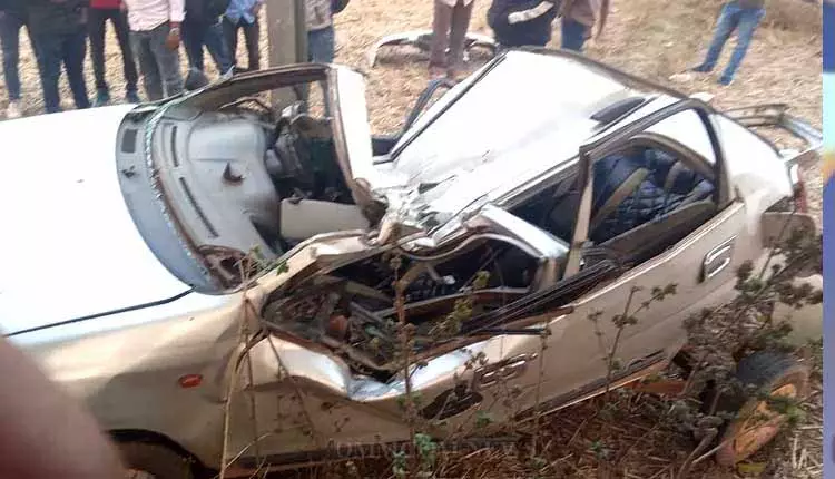 मयूरभंज में NH 220 पर कार दुर्घटना में एक की मौत, चार गंभीर मयूरभंज में NH 220 पर कार दुर्घटना में एक की मौत, चार गंभीर