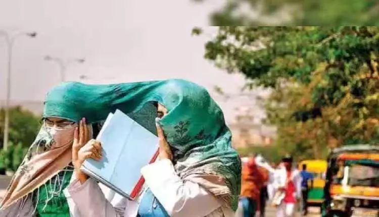 SOP जारी, हायर एजुकेशन इंस्टीट्यूशन को सुबह के समय क्लास और एग्जाम कराने को कहा गया SOP जारी, हायर एजुकेशन इंस्टीट्यूशन को सुबह के समय क्लास और एग्जाम कराने को कहा गया