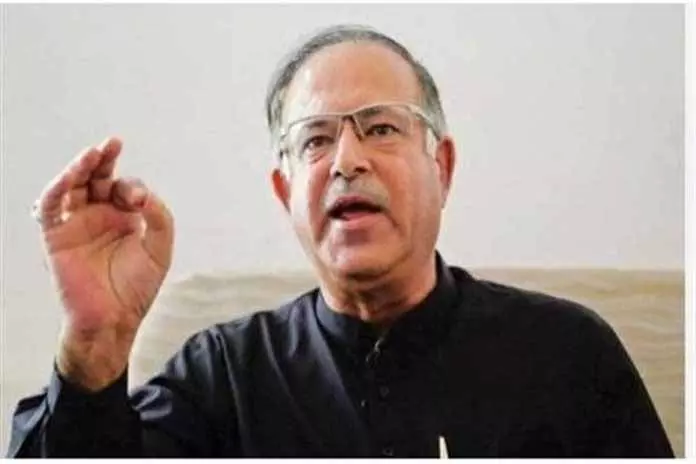 J&K कांग्रेस प्रमुख ने खामेनेई की हत्या पर सरकार की ‘चुप्पी’ की निंदा की J&K कांग्रेस प्रमुख ने खामेनेई की हत्या पर सरकार की ‘चुप्पी’ की निंदा की