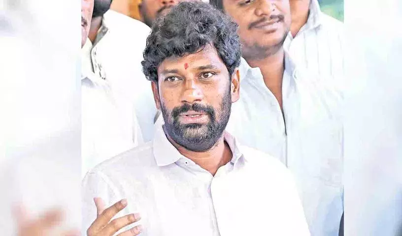 Balka Suman की कस्टडी पिटीशन 5 तारीख तक के लिए टाल दी गई Balka Suman की कस्टडी पिटीशन 5 तारीख तक के लिए टाल दी गई