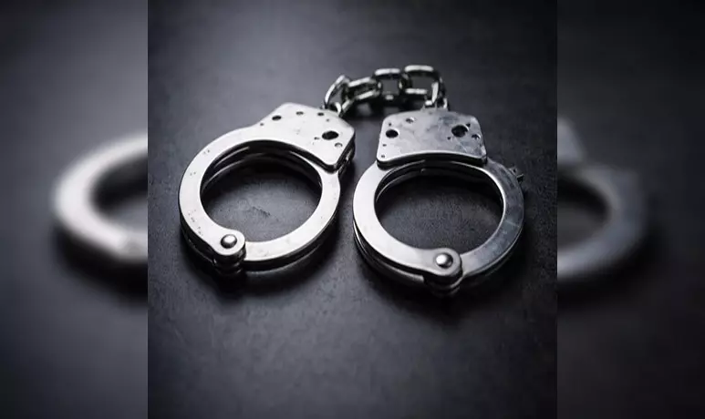 विदेशी पर्यटक के मोबाइल चोरी मामले में नाबालिग आरोपी पकड़ा गया विदेशी पर्यटक के मोबाइल चोरी मामले में नाबालिग आरोपी पकड़ा गया