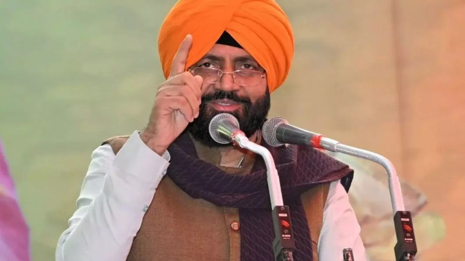 Chandigarh: पंजाब में सैनी के ‘केसरिया’ कार्ड पर सियासत गरम Chandigarh: पंजाब में सैनी के ‘केसरिया’ कार्ड पर सियासत गरम