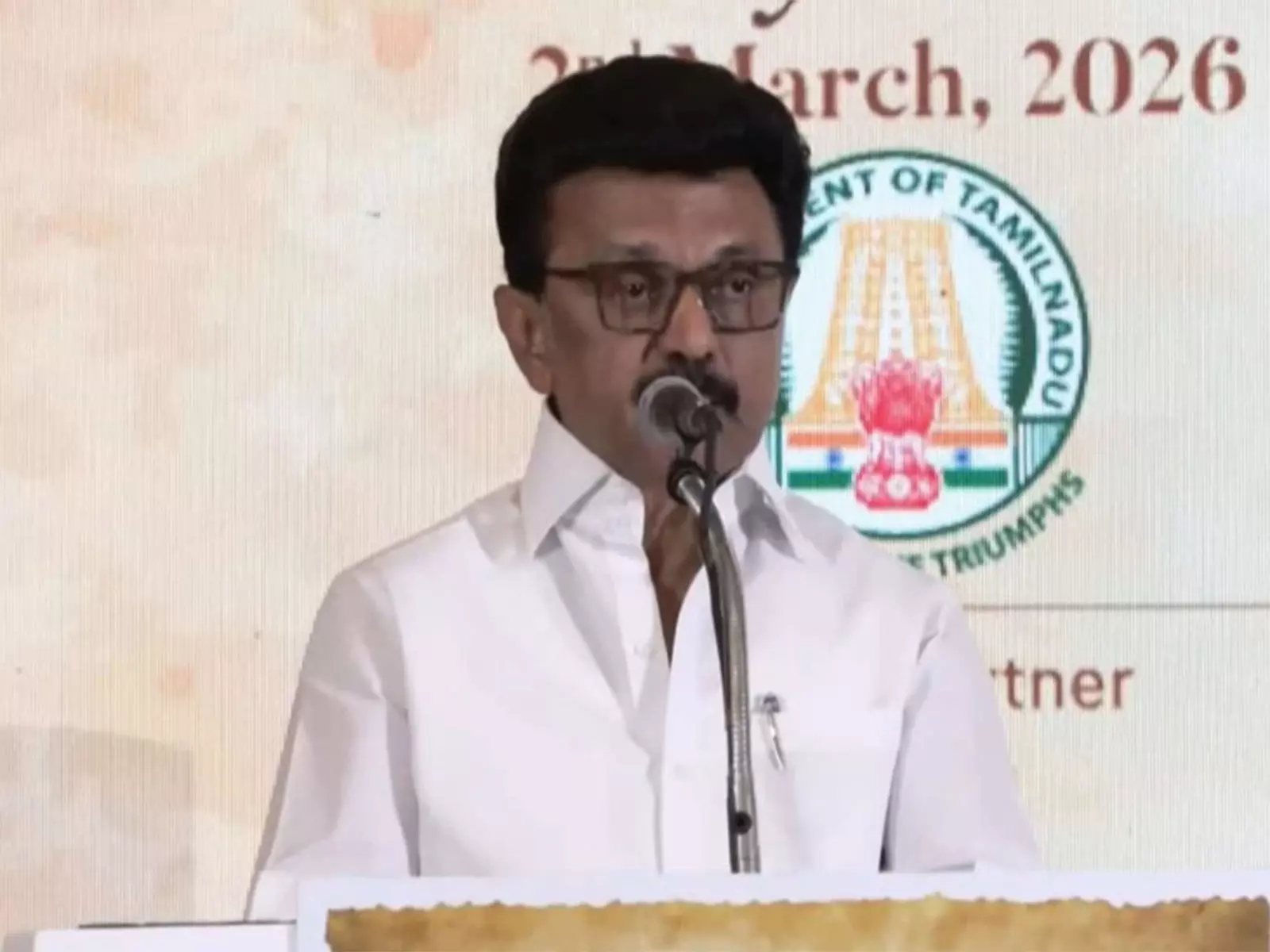 एमके स्टालिन ने बीजेपी पर निशाना साधा, NDA-AIADMK गठबंधन को कॉमेडी बताया एमके स्टालिन ने बीजेपी पर निशाना साधा, NDA-AIADMK गठबंधन को कॉमेडी बताया