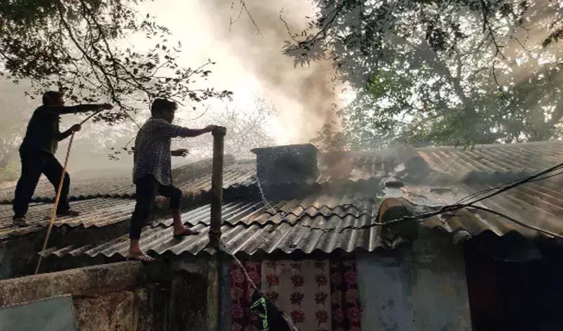 Singareni क्वार्टर में एक बड़ा हादसा टल गया Singareni क्वार्टर में एक बड़ा हादसा टल गया