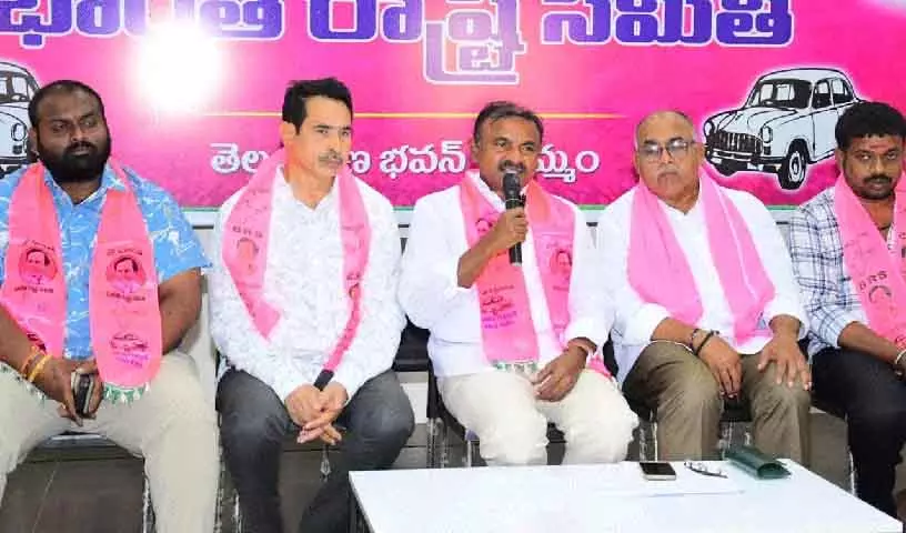 खम्मम भूदान जमीन विवाद, BRS की व्हाइट पेपर मांग खम्मम भूदान जमीन विवाद, BRS की व्हाइट पेपर मांग