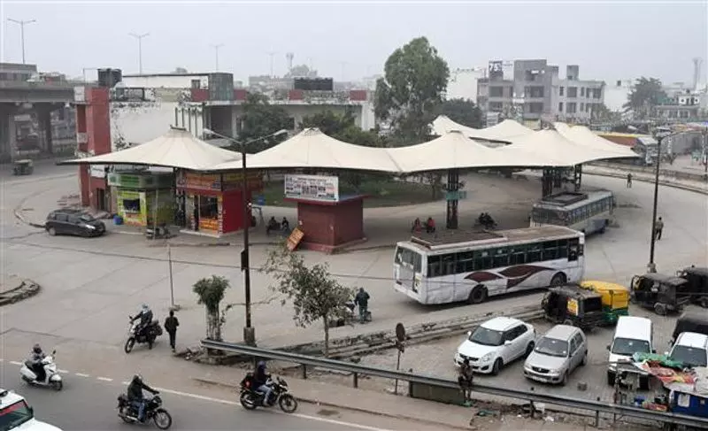 Chandigarh: परिवहन ढांचे को मजबूती, चार नए बस स्टैंड की घोषणा Chandigarh: परिवहन ढांचे को मजबूती, चार नए बस स्टैंड की घोषणा