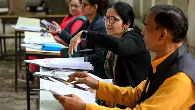 SIR के बाद अंतिम मतदाता सूची में कलिम्पोंग बीडीओ का नाम ‘निर्णयाधीन’ प्रविष्टियों में SIR के बाद अंतिम मतदाता सूची में कलिम्पोंग बीडीओ का नाम ‘निर्णयाधीन’ प्रविष्टियों में
