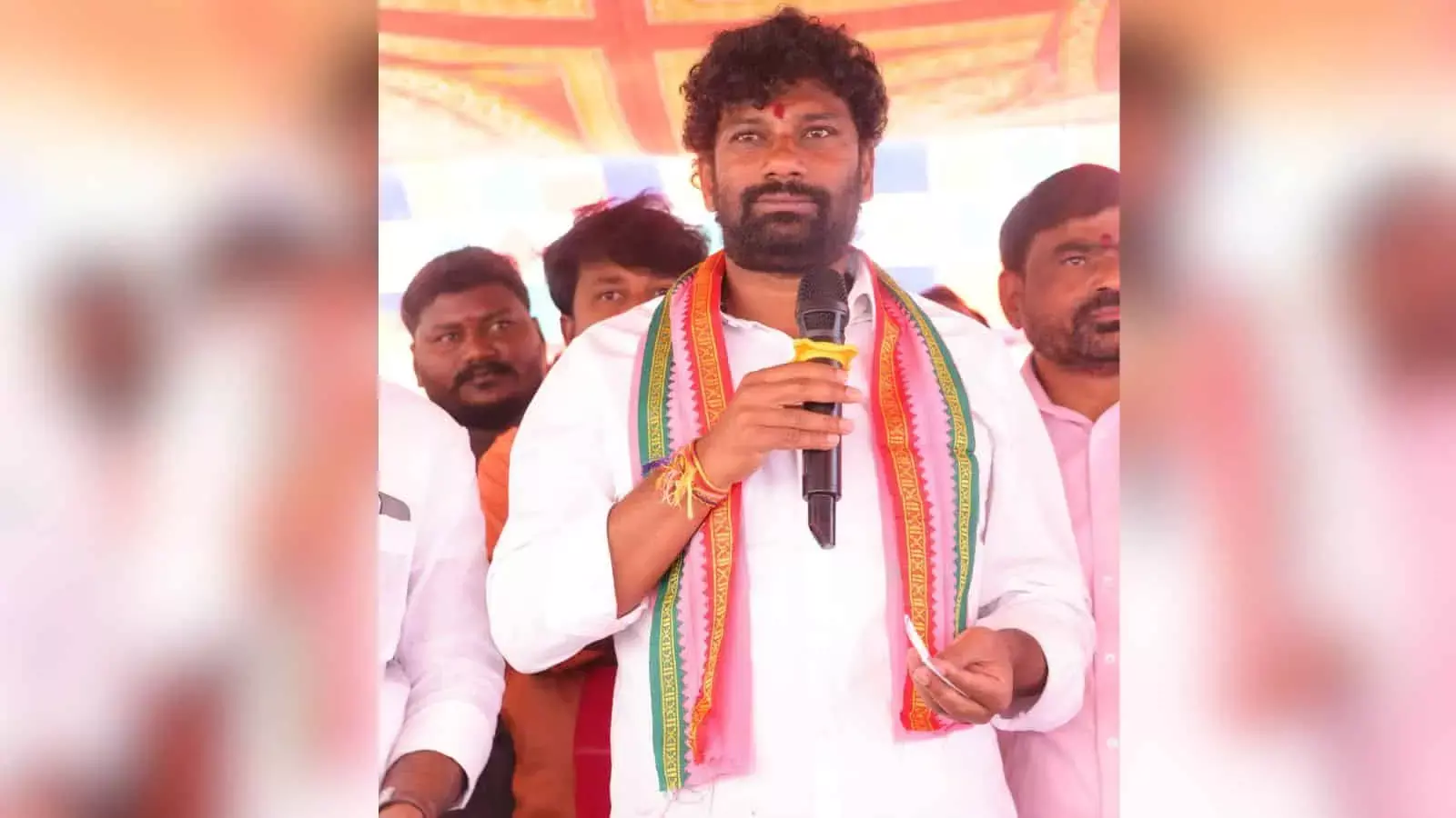 BRS नेता बाल्का सुमन और तीन अन्य को काफिले पर हमला मामले में जमानत मिली