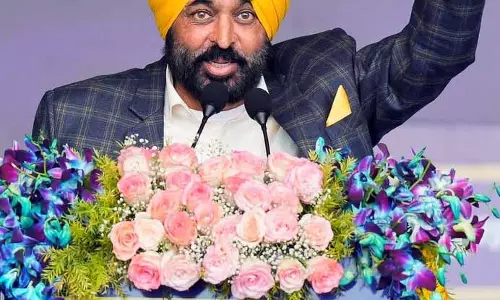 ड्रग्स के खिलाफ अभियान में एक साल में 16.7 करोड़ रुपये जब्त किए गए, 36 हजार FIR दर्ज की गईं ड्रग्स के खिलाफ अभियान में एक साल में 16.7 करोड़ रुपये जब्त किए गए, 36 हजार FIR दर्ज की गईं