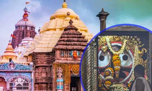Puri Jagannath Temple के भाई-बहनों की मूर्तियों को ग्रहण के बाद आज रात सुना बेशा में सजाया जाएगा Puri Jagannath Temple के भाई-बहनों की मूर्तियों को ग्रहण के बाद आज रात सुना बेशा में सजाया जाएगा