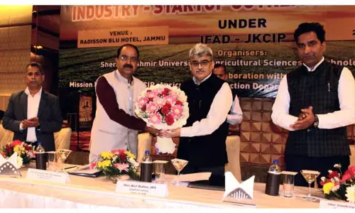 मुख्य सचिव ने JKCIP के तहत SKUAST-J इंडस्ट्री-स्टार्टअप आउटरीच कार्यक्रम का उद्घाटन किया