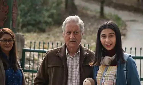 अनुपम खेर की मास्टरपीस Tanvi The Great ओटीटी हीरोज पर आ गई है, कहाँ देखें