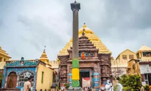 Dola Purnima के दौरान जगन्नाथ मंदिर के पास भक्तों के बीच थोड़ी देर के लिए हंगामा हुआ