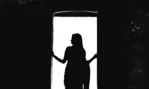 खौफनाक साजिश....एक्ट्रेस की रोंगटे खड़े कर देने वाली कहानी खौफनाक साजिश....एक्ट्रेस की रोंगटे खड़े कर देने वाली कहानी