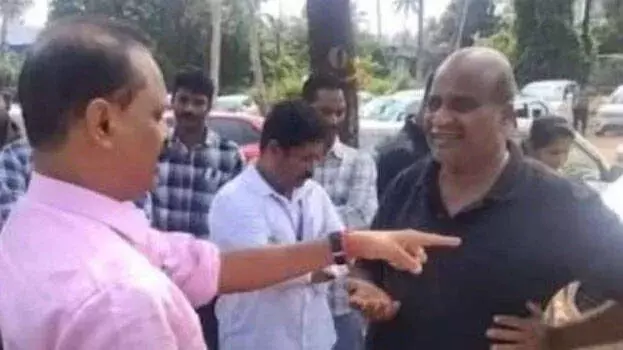 V. V. Rajesh ने अट्टुकल में अवैध पार्किंग वसूली का मामला उठाया