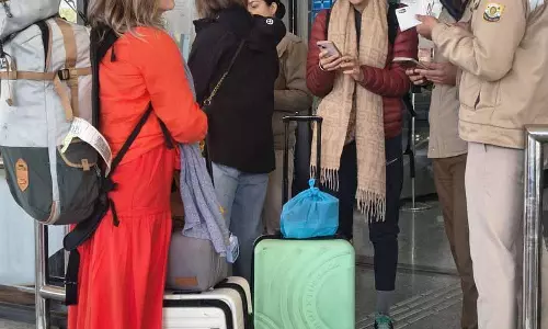 Himachal: युद्ध के बादल मंडरा रहे हैं, धर्मकोट ‘मिनी इज़राइल’ का भविष्य अनिश्चित है Himachal: युद्ध के बादल मंडरा रहे हैं, धर्मकोट ‘मिनी इज़राइल’ का भविष्य अनिश्चित है